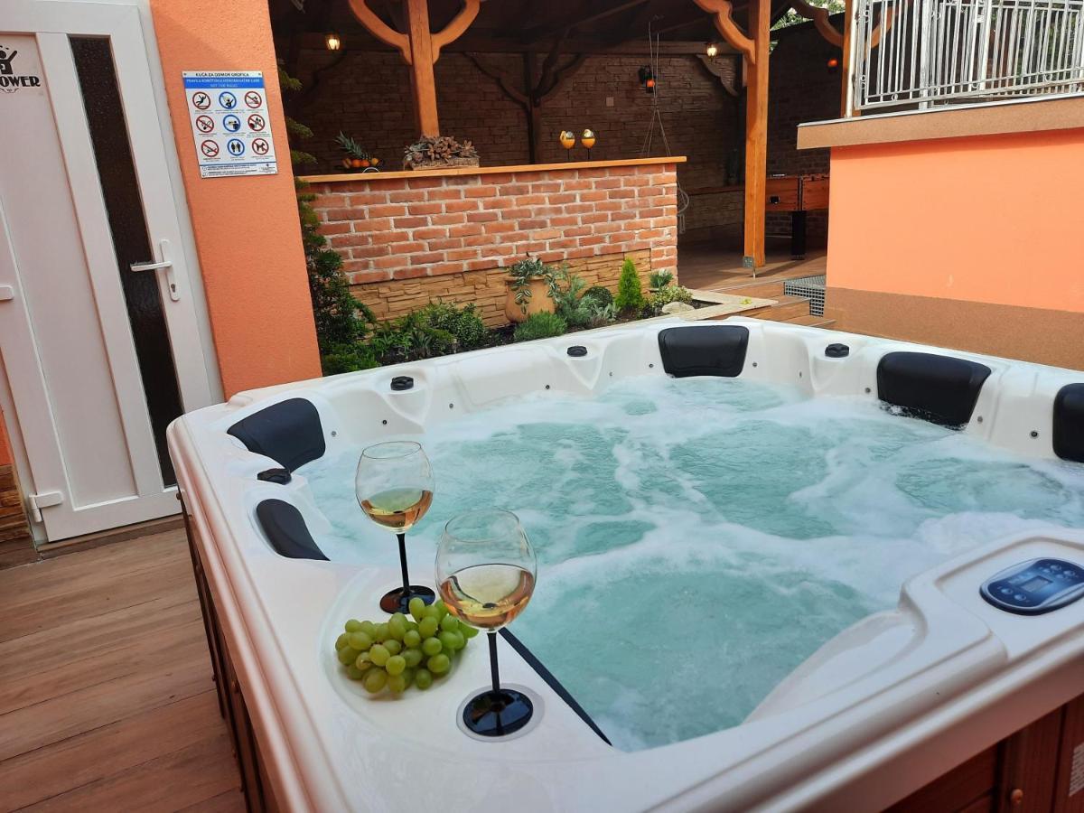 Holiday&Wellness House Grofica Daruvar Esterno foto